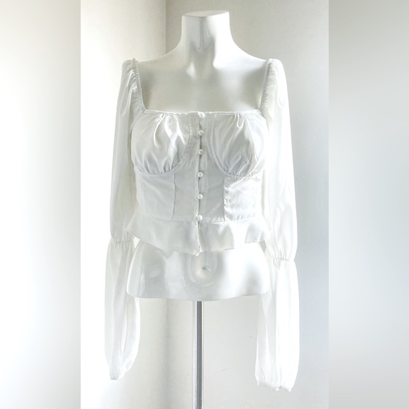 SHEIN Tops - 👚Host Pick👚Shein Blouse with Balloon Sleeves